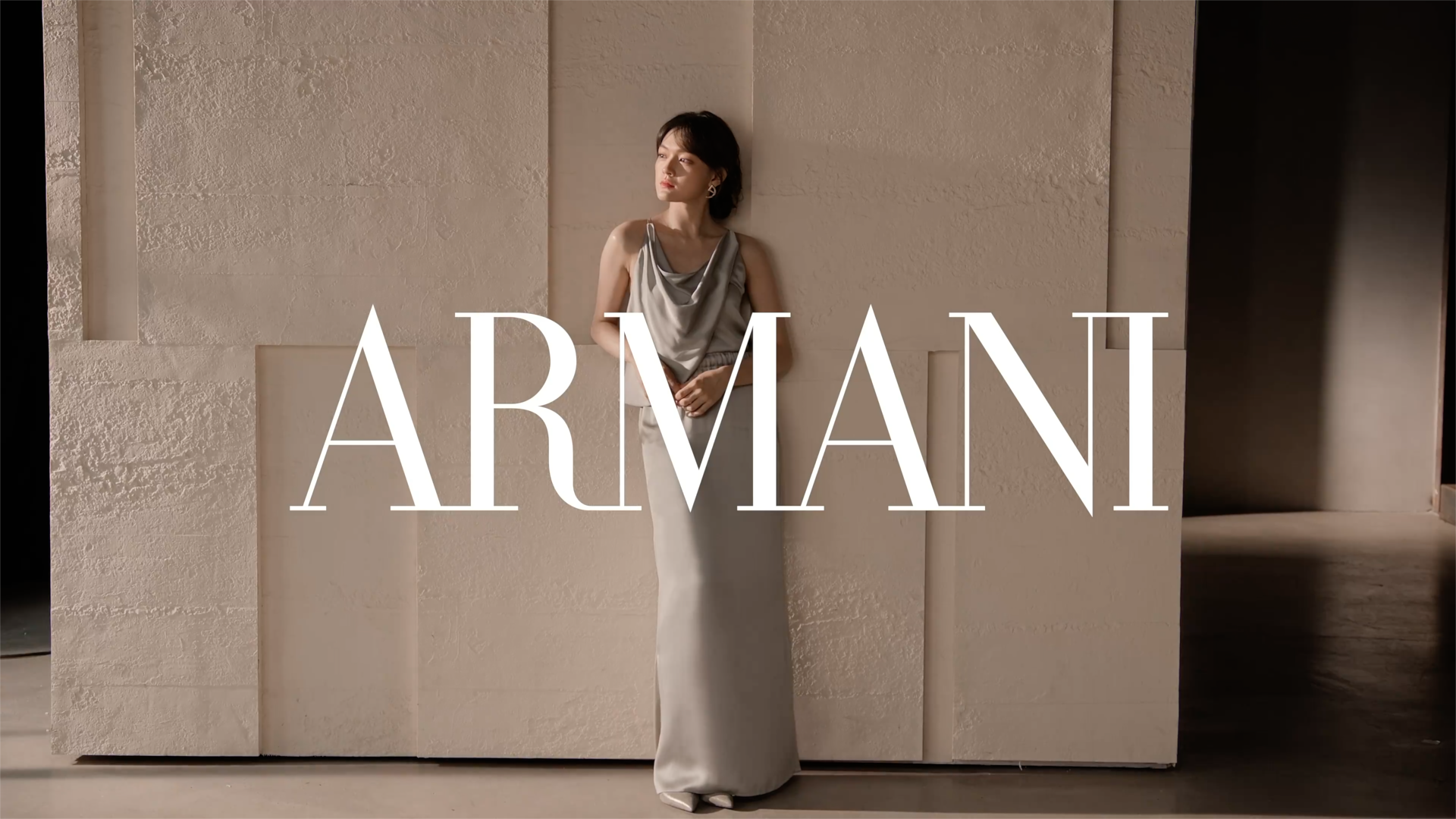 Armani Beauty パワー ファブリック コンパクト × ウェン・チー CM映像